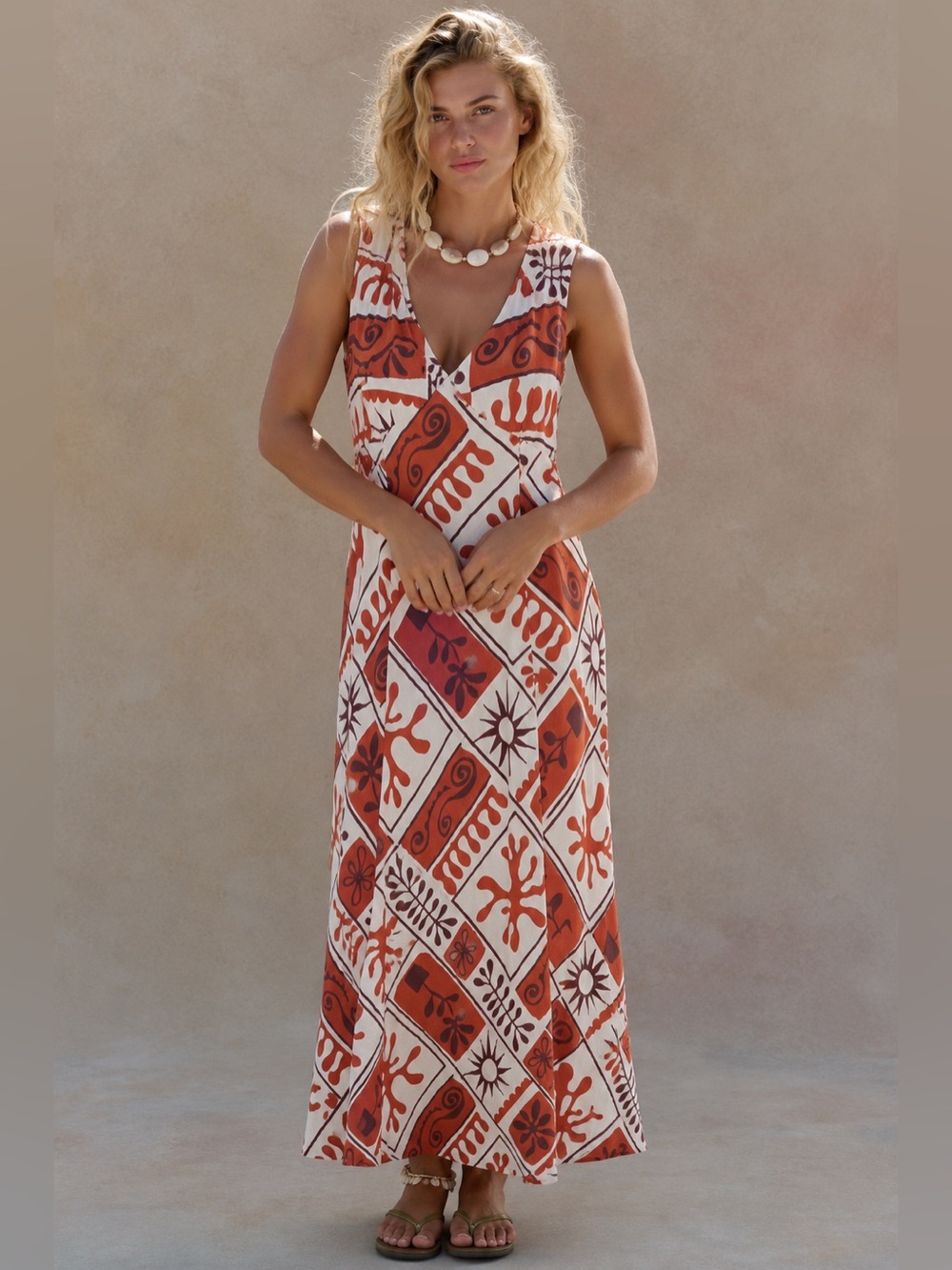 Sleeveless V-Neck Maxi Dress in Terracotta Print